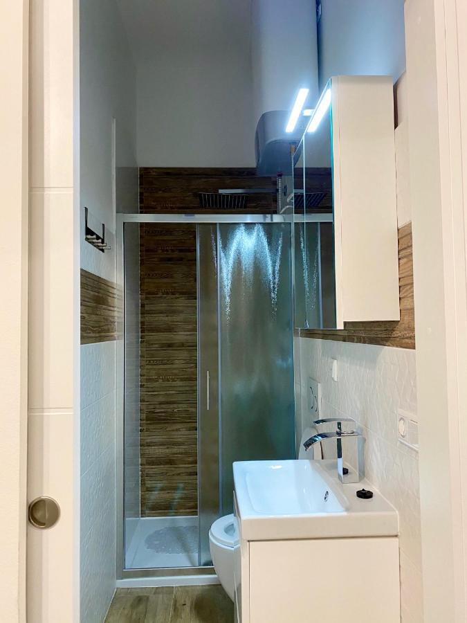 Pearl Apartment Pula Bagian luar foto