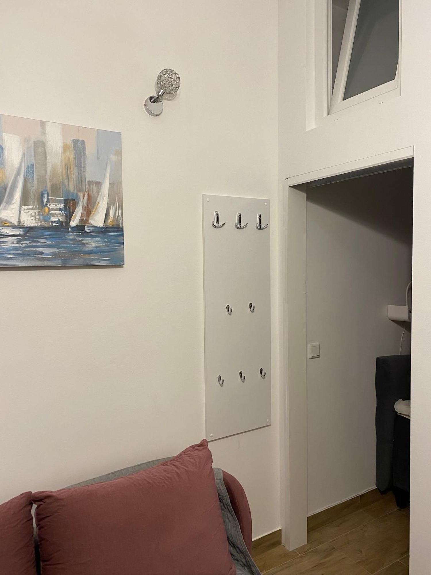 Pearl Apartment Pula Bagian luar foto